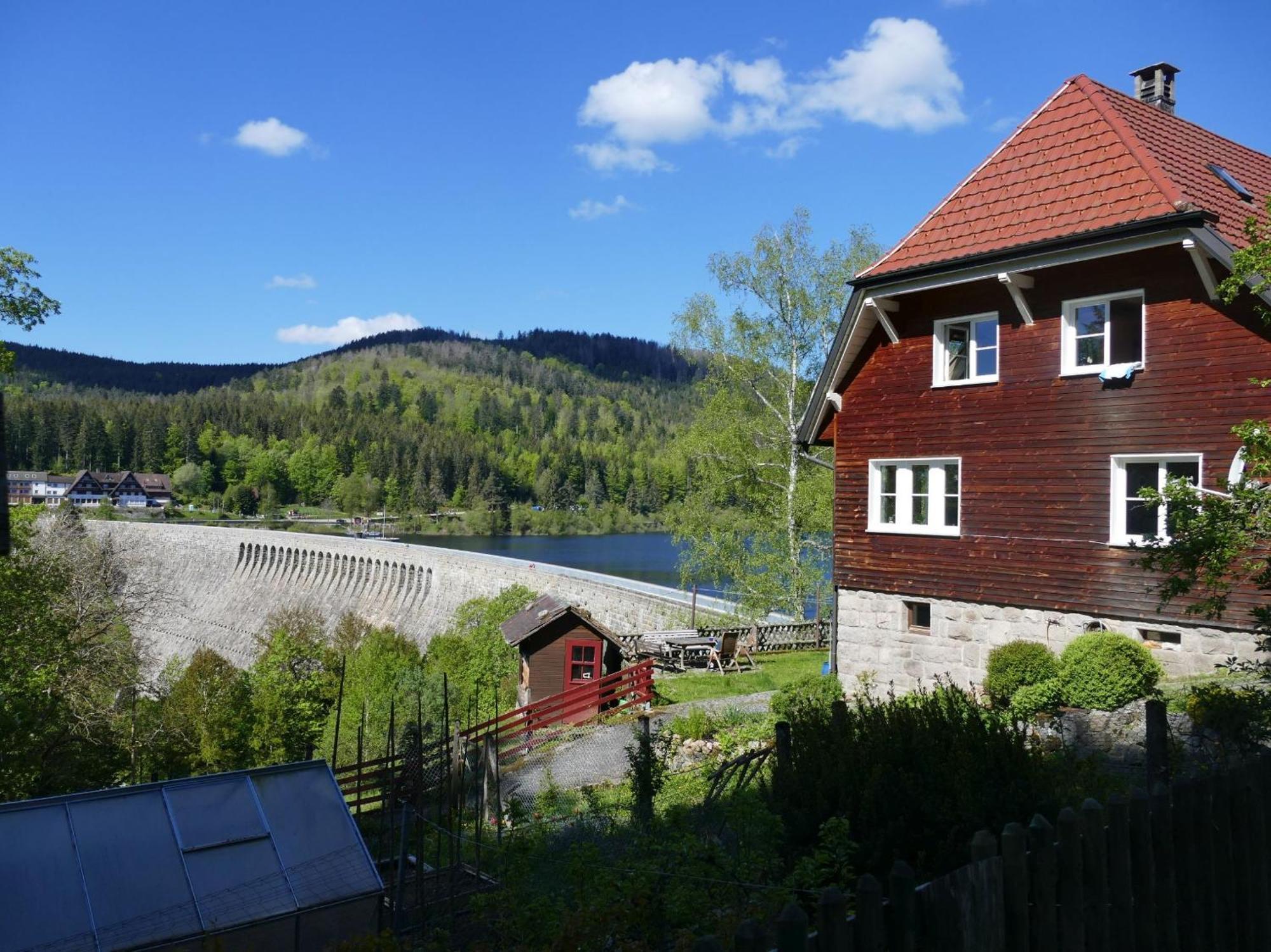 Zum Alten Waerterhaus Форбаш Экстерьер фото